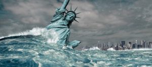 statue-of-liberty-drowning