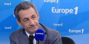 nicolas-sarkozy-veut-supprimer-300-000-postes-de-fonctionnaires-sur-5-ans