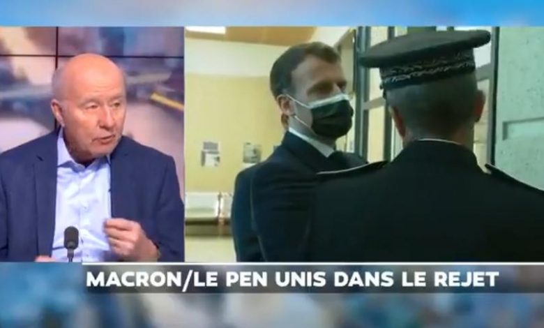 Le Healer Rejeté Est Invincible Au Combat