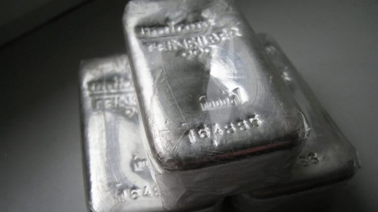 Le marché de l&rsquo;argent se dirige vers une 4ème année déficitaire, la pénurie de cette année étant considérée comme la 2ème plus importante jamais enregistrée.